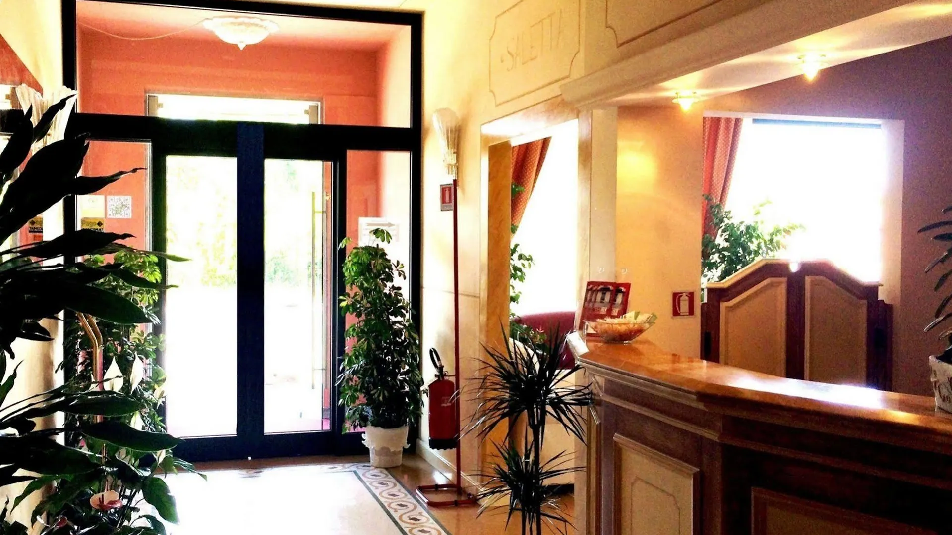 Hotel Sextum Bientina 3*,  Italy