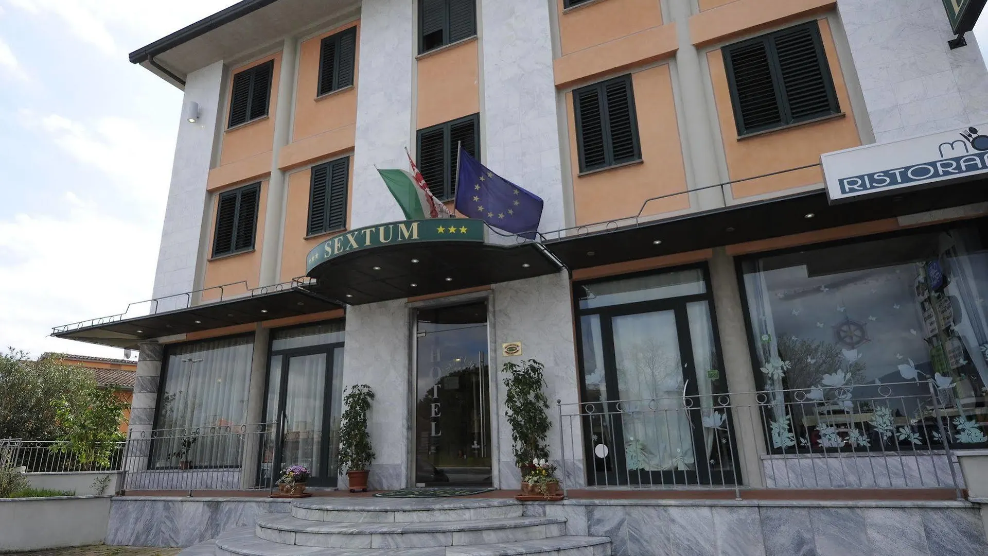Hotel Sextum Bientina Italy